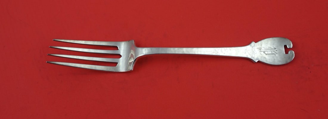Shreve & Co. Fourteenth Century Sterling Silver Dinner Fork with Monogram P 7 5/8": Shreve & Co. Fourteenth Century Sterling Silver Dinner Fork with Monogram P 7 5/8" This exquisite dinner fork from the Fourteenth Century pattern, crafted by Shreve & Co., showcases the elegance of st
