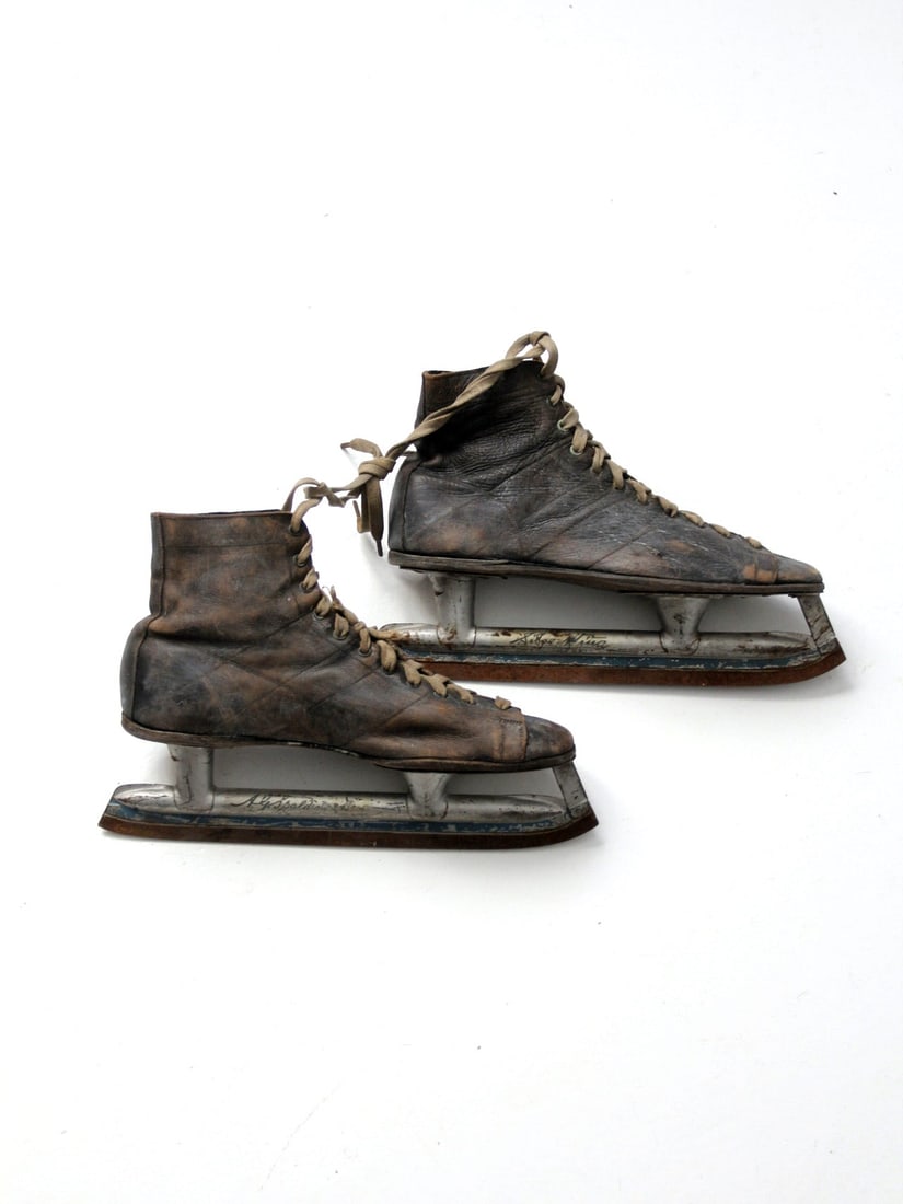 A.G. Spaulding Vintage Silver Wing Ice Skates 1930s-1940s Decorative Black Leather (1 of 17)