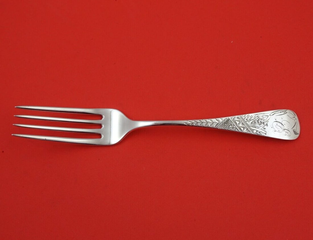 William Wilson & Son Sterling Silver Dinner Fork 7 3/4 Bright-Cut Floral Design: William Wilson & Son Sterling Silver Dinner Fork 7 3/4 Bright-Cut Floral Design This exquisite dinner fork from William Wilson & Son showcases a stunning composition of sterling silver, featuring intr