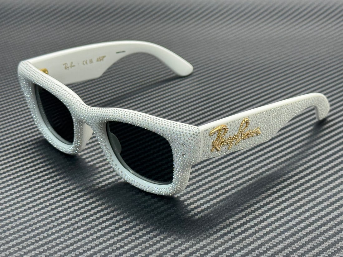 Ray-Ban Wayfarer Puffer RB4940BP White Strass Grey 47mm Unisex Sunglasses (1 of 4)