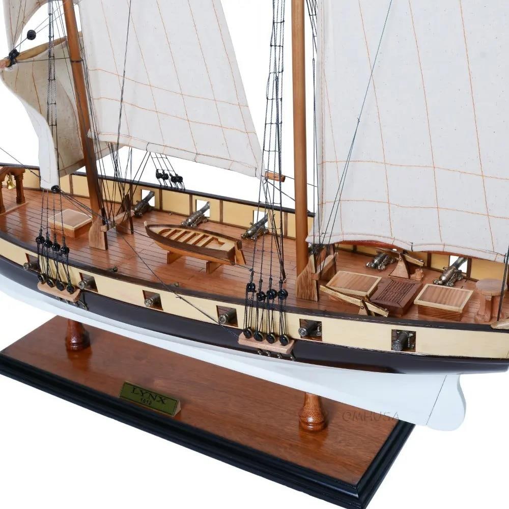 Lynx Tall Ship Model Painted Early American Style 27x34x7 (1 of 18)