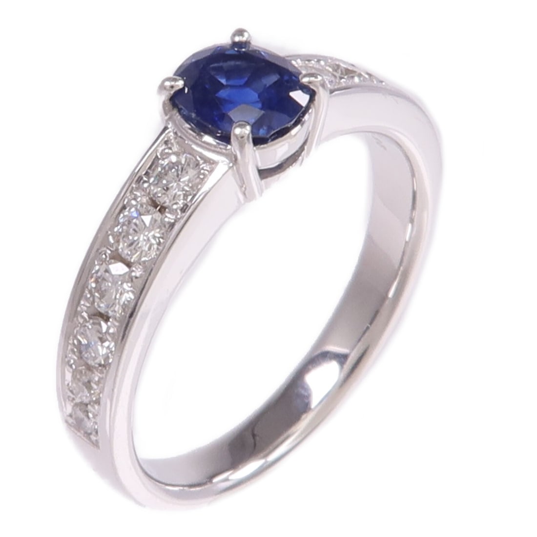 Pt900 Platinum Ring with Sapphire and Diamond US Size 7.75 (1 of 9)