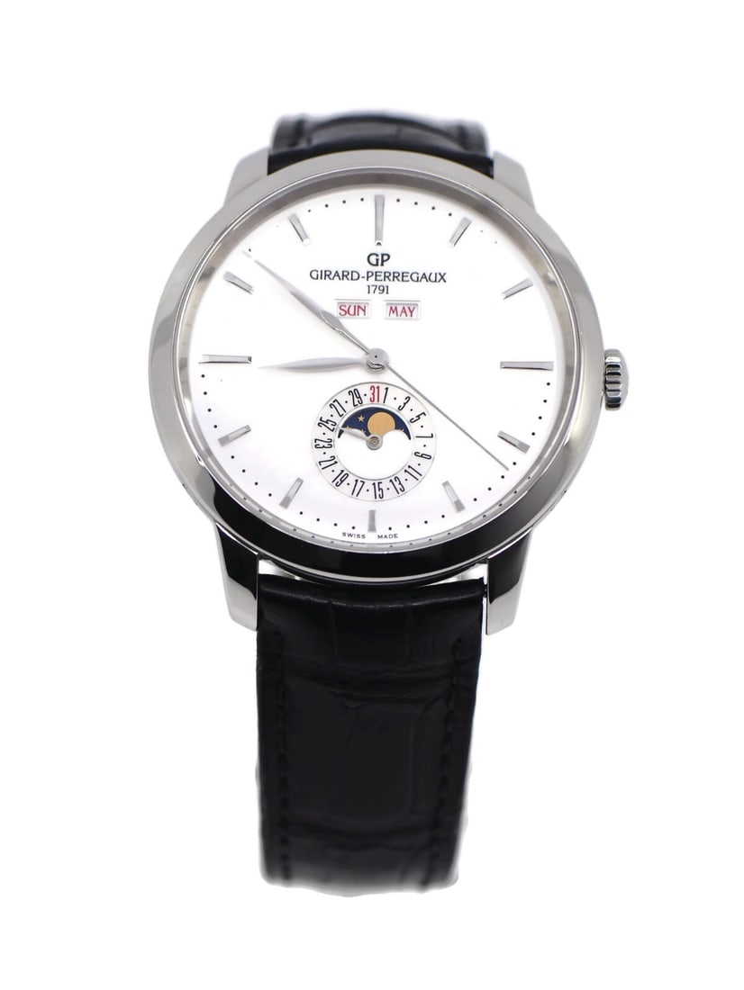 Girard-Perregaux 1966 Annual Calendar Stainless Steel Watch Ref 49535: Girard-Perregaux 1966 Annual Calendar Stainless Steel Watch Ref 49535 Experience the elegance of the Girard-Perregaux 1966 Annual Calendar Stainless Steel Watch. This exquisite timepiece features a me