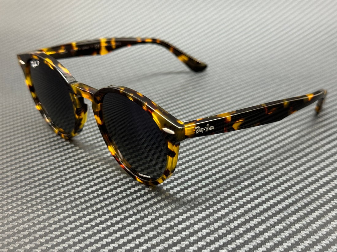 Ray-Ban RB7680S 1332GL Yellow Havana Grey Gradient Polarized Sunglasses (1 of 5)