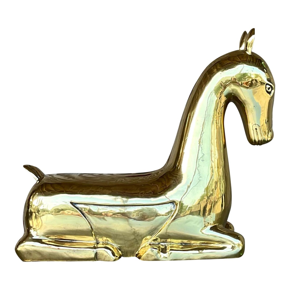 Vintage Regency Brass Horse Sculpture High Polished Finish: Vintage Regency Brass Horse Sculpture High Polished Finish This exquisite vintage Regency polished brass horse figurine showcases a chic design with a high polished finish. This piece is unmarked, hav