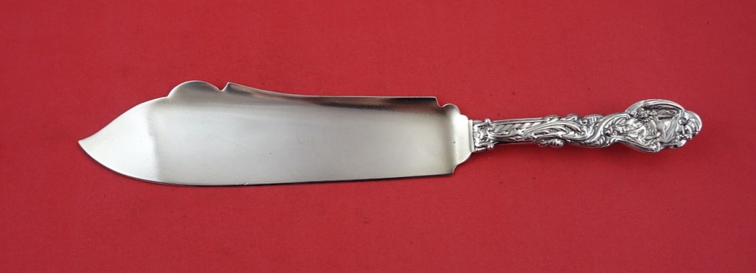 Gorham Versailles Sterling Silver Ice Cream Slice 10 3/4" Vintage: Gorham Versailles Sterling Silver Ice Cream Slice 10 3/4" Vintage Indulge in a touch of elegance with the Versailles Ice Cream Slice by Gorham. Crafted from high-quality sterling silver, this exquisit