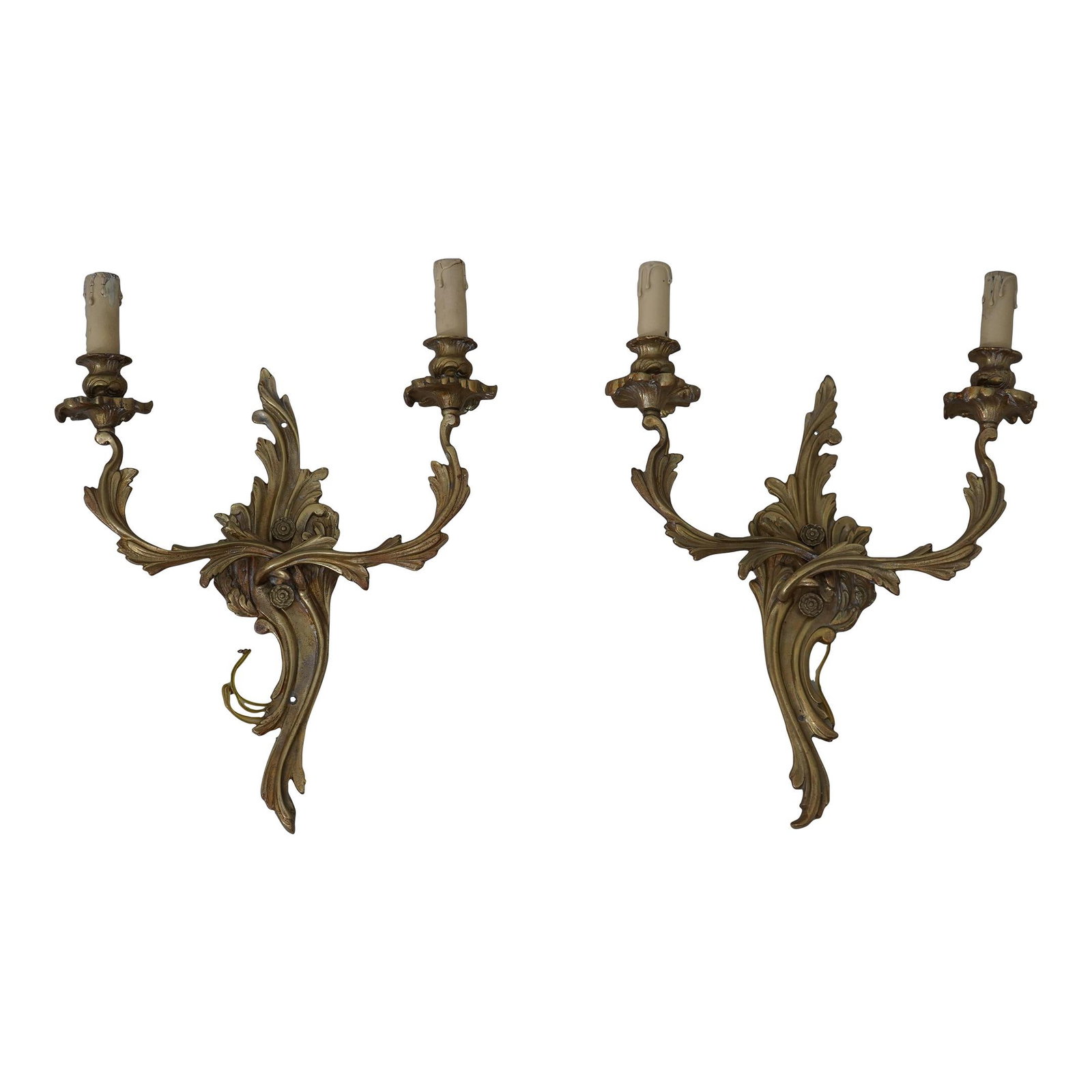 Elegant Pair of Louis XV Style Brass Lighted Candelabras (1 of 7)