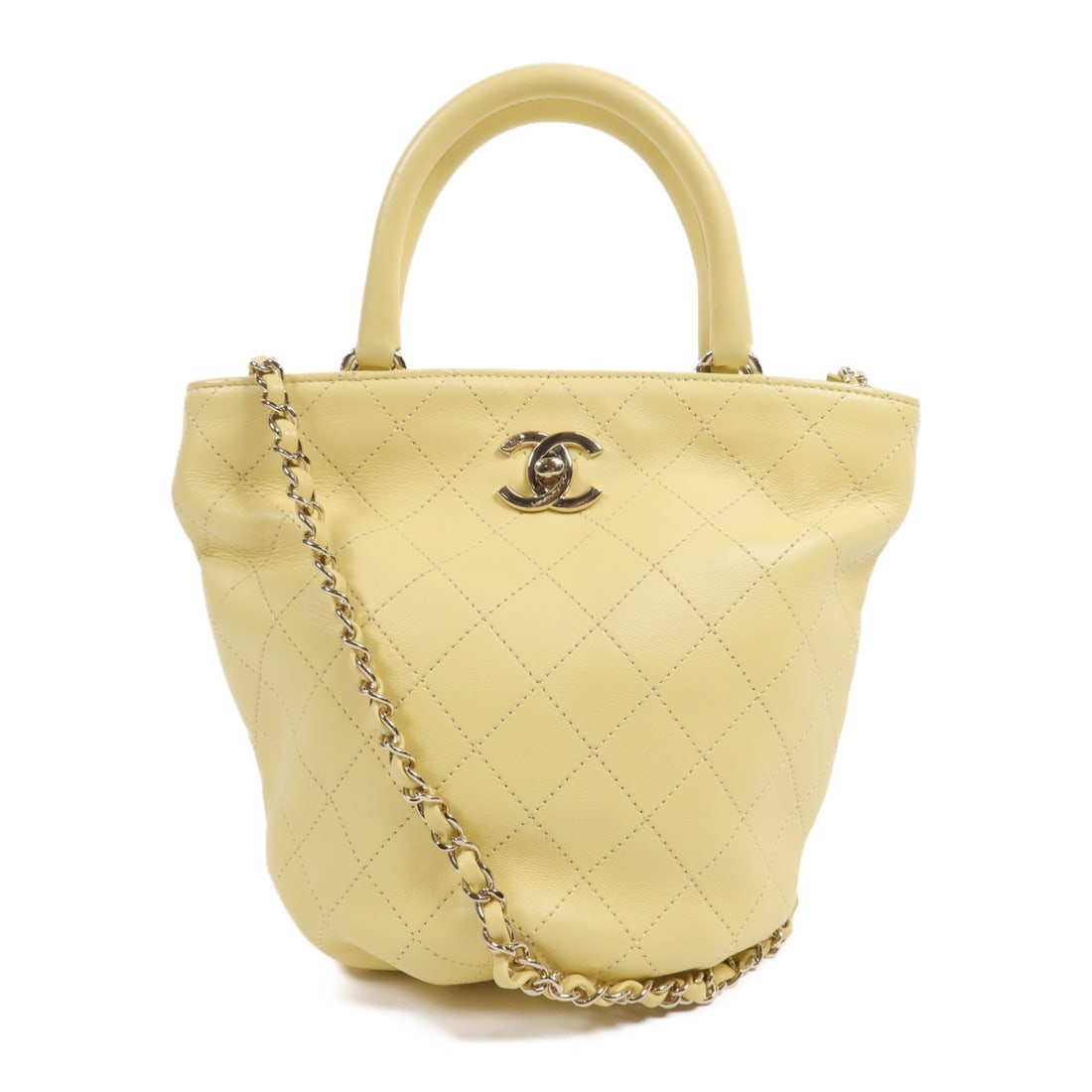 CHANEL 2 Way Shoulder Bag Yellow Calfskin Leather GHW: CHANEL 2 Way Shoulder Bag Yellow Calfskin Leather GHW This exquisite CHANEL 2 Way Shoulder Bag is crafted from luxurious calfskin leather in a striking yellow hue. The bag features a versatile design