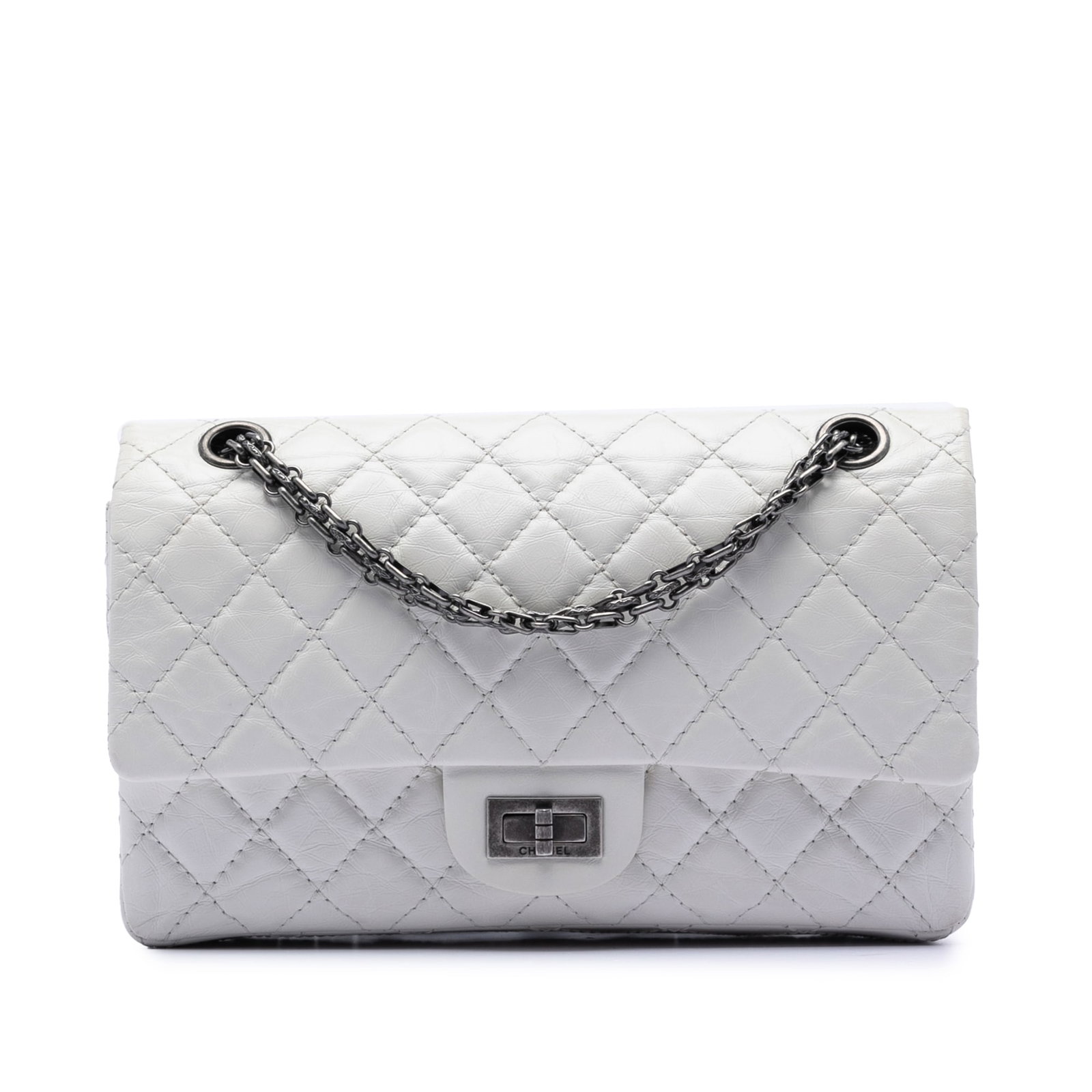 Chanel 2.55 Reissue 225 White Quilted Aged Lambskin Double Flap Shoulder Bag: Chanel 2.55 Reissue 225 White Quilted Aged Lambskin Double Flap Shoulder Bag This Chanel 2.55 Reissue 225 Double Flap Bag features a quilted aged lambskin leather exterior in white, complemented by si