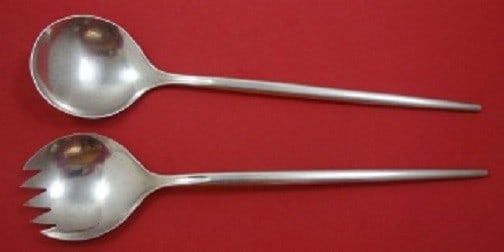 Tulip by Michelsen Sterling Silver Salad Serving Set 2-Piece 10 3/4 inches: Tulip by Michelsen Sterling Silver Salad Serving Set 2-Piece 10 3/4 inches Enhance your dining experience with this elegant Tulip by Michelsen Sterling Silver Salad Serving Set. This exquisite 2-piece