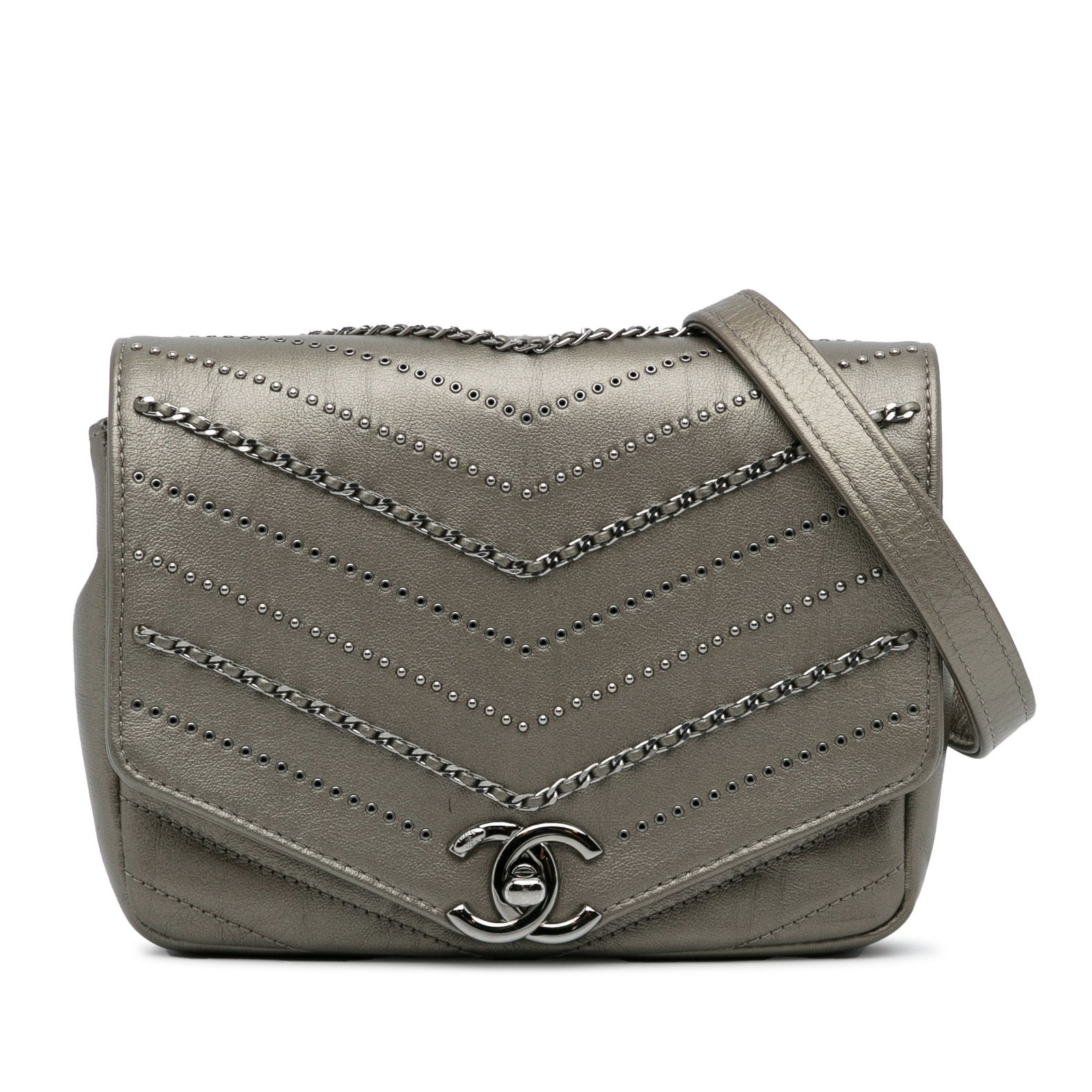 Chanel Mini Chevron Flap Bag Gray Leather with Embellishments: Chanel Mini Chevron Flap Bag Gray Leather with Embellishments This elegant Chanel Mini Embellished Calfskin Chevron Square Envelop Flap is a stylish crossbody bag crafted from high-quality leather. It
