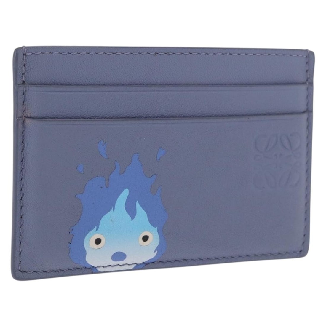 Studio Ghibli Howl's Moving Castle Calcife Leather Pass Card Holder by Loewe: Studio Ghibli Howl's Moving Castle Calcife Leather Pass Card Holder by Loewe This LOEWE x Studio Ghibli Howl's Moving Castle Calcife card case features a blue leather exterior and is designed as a pas