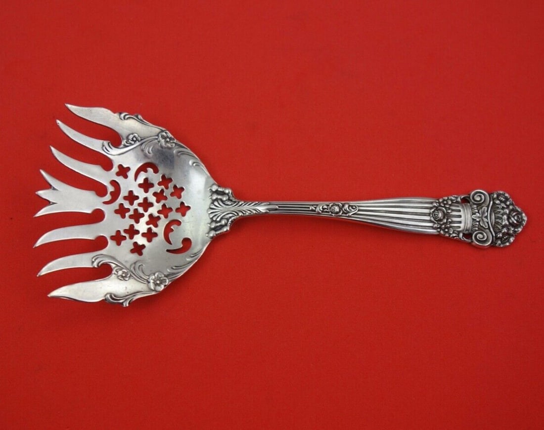 Towle Georgian Sterling Silver Pierced Sardine Fork 5.5": Towle Georgian Sterling Silver Pierced Sardine Fork 5.5" This impressive sterling silver sardine fork is crafted by Towle in the elegant Georgian pattern. Measuring 5 1/2 inches, this serving fork fea