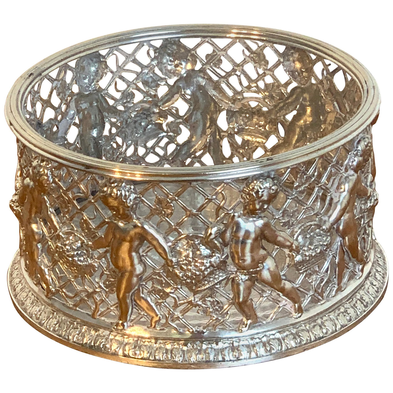 Elkington Silver Plated Putti Motif Wine Coaster Victorian England 1880s (1 of 9)