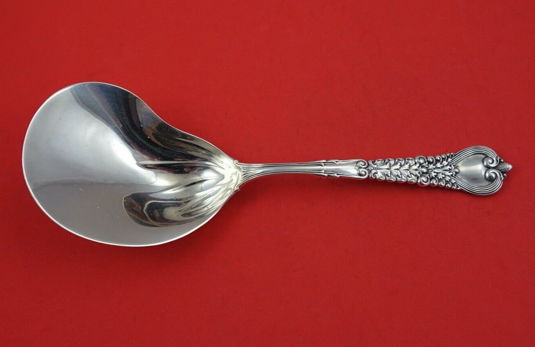 Tiffany & Co. Florentine Sterling Silver Berry Spoon Conch 8 3/8" (1 of 2)