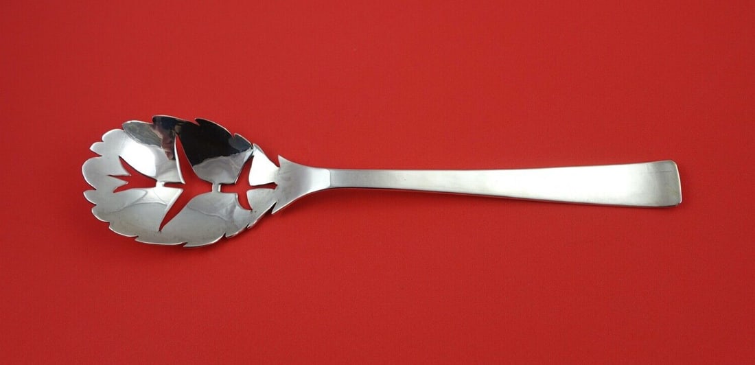 Arts and Crafts Sterling Silver Pea Spoon Pierced Leaf Bowl 9 7/8" (1 of 2)