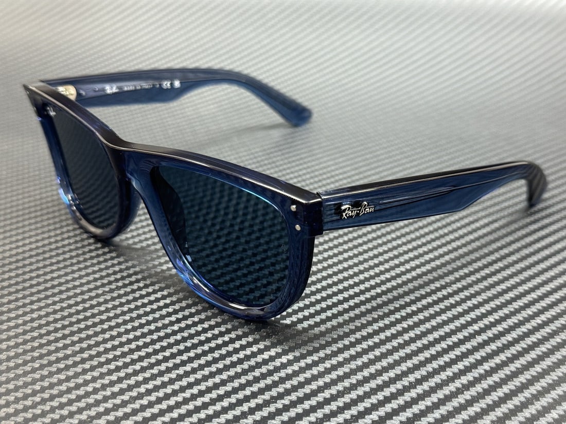 Ray-Ban RBR0502S 67083A Navy Dark Blue Unisex Sunglasses with Box and Certificate: Ray-Ban RBR0502S 67083A Navy Dark Blue Unisex Sunglasses with Box and Certificate Elevate your style with these Ray-Ban RBR0502S 67083A sunglasses. Designed in a striking navy dark blue frame, these u