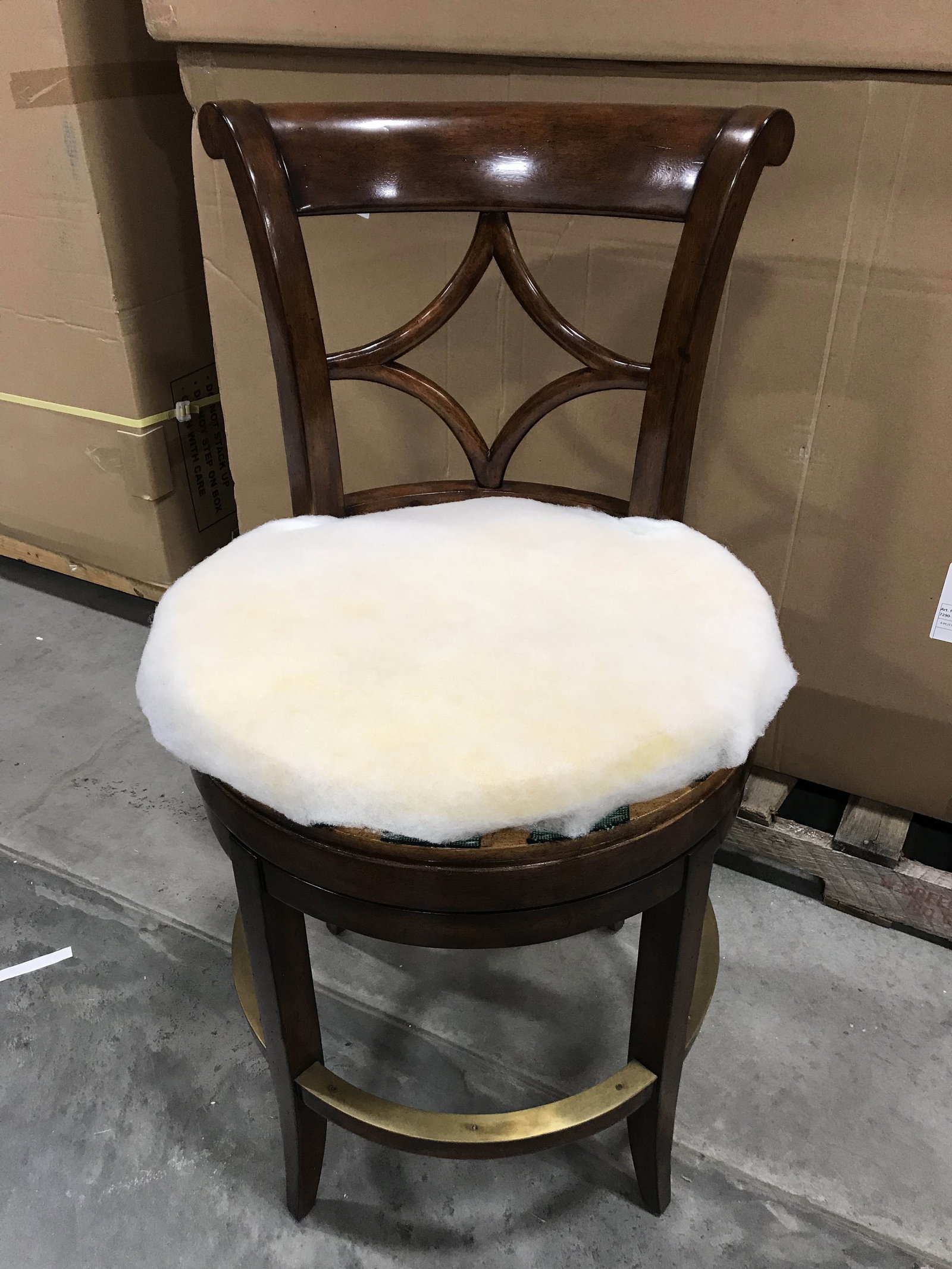 Woodbridge Santa Fe Swivel Counter Stool 40H 21W 23D (1 of 1)