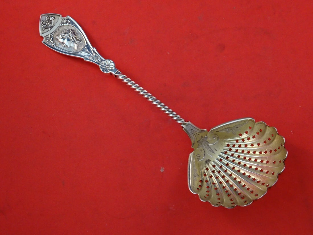 Wood & Hughes Victorian Sterling Silver Sugar Sifter Ladle 7.5 Medallion with Twist (1 of 8)