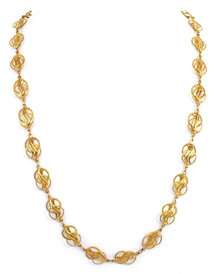 Vintage 14k Yellow Gold 30 Inch Fancy Wire Open Link Necklace: Vintage 14k Yellow Gold 30 Inch Fancy Wire Open Link Necklace This vintage necklace features a fancy wire open-link design crafted from solid 14k yellow gold. Its 30-inch length allows for versatile s