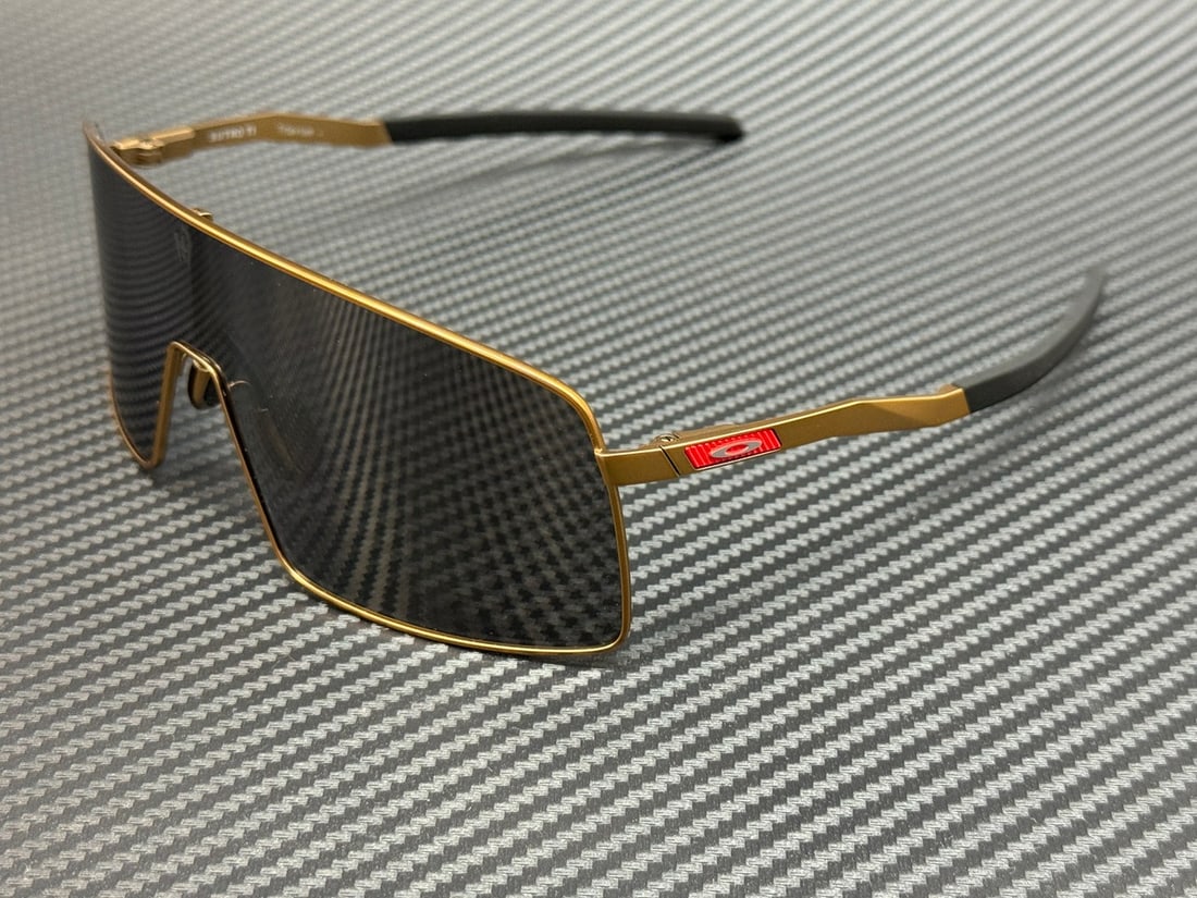Oakley OO6013 05 Matte Gold Prizm Black Sunglasses with Authenticity Certificate (1 of 4)