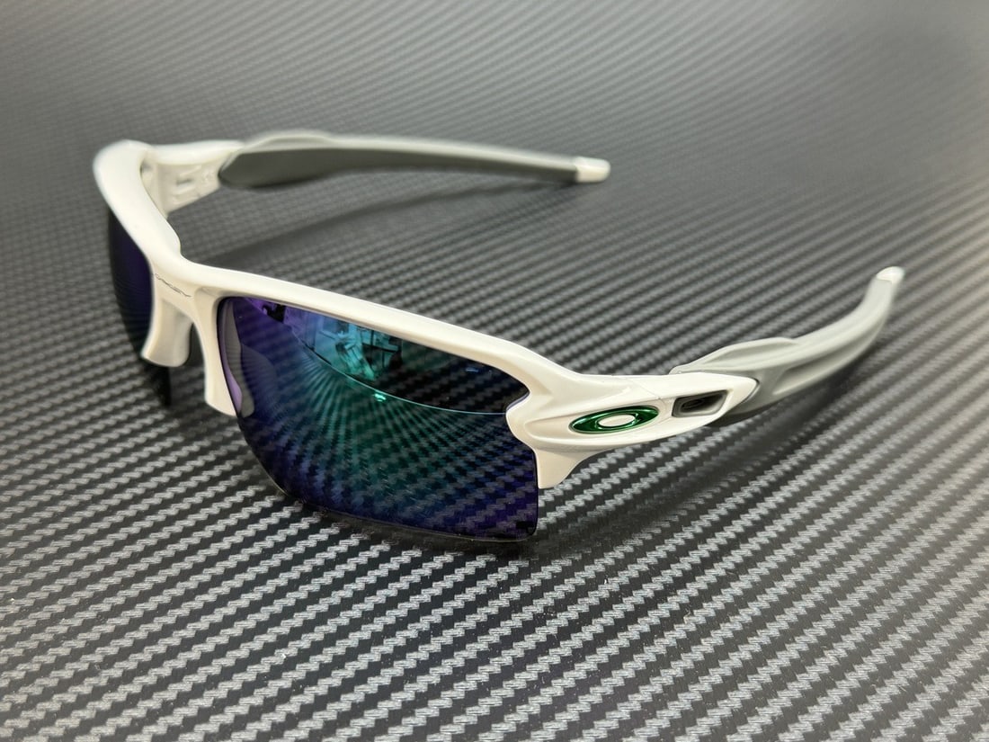 Oakley OO9188 92 Polished White Prizm Jade Men's Sunglasses (1 of 5)