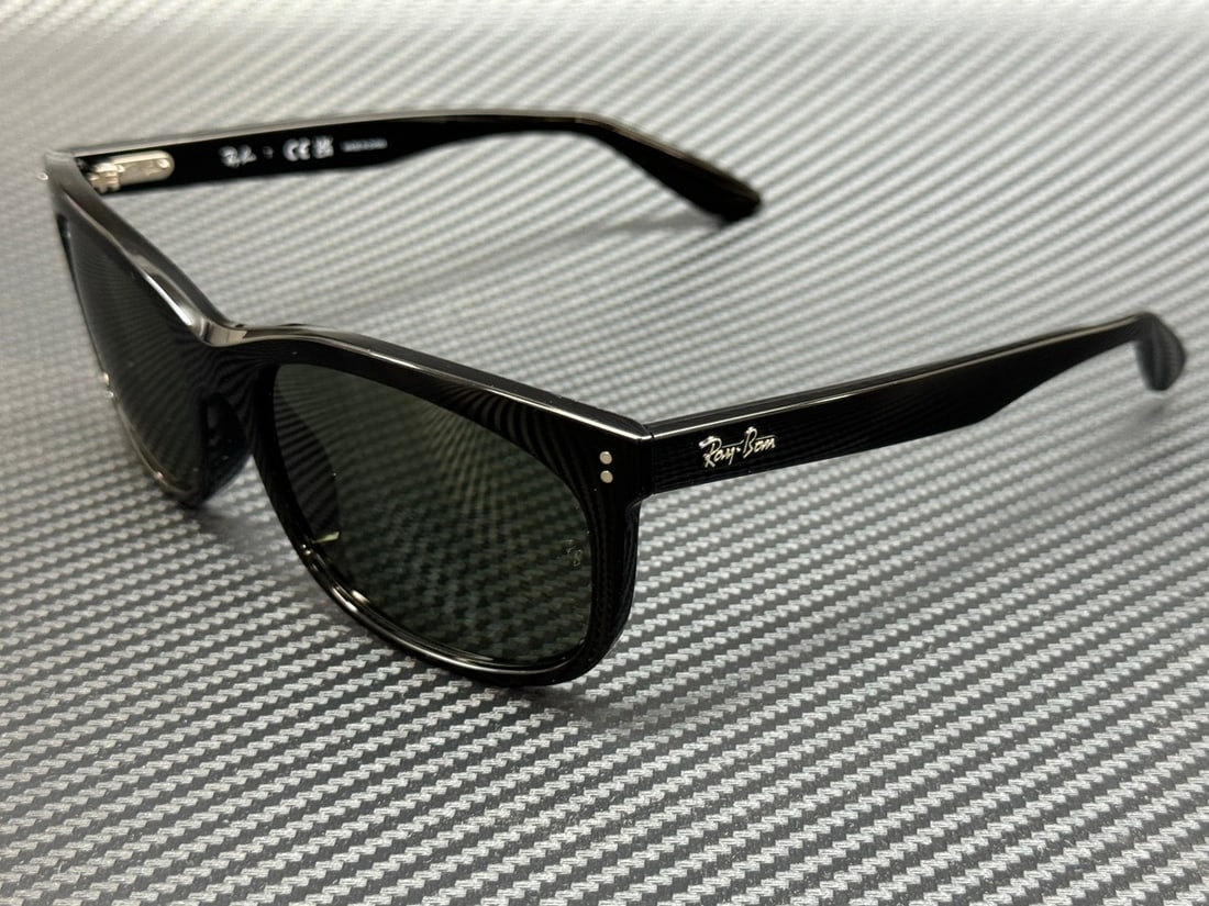 Ray-Ban RB2389 901 31 Black Frame Green Lens Unisex Sunglasses with Authenticity Certificate: Ray-Ban RB2389 901 31 Black Frame Green Lens Unisex Sunglasses with Authenticity Certificate Discover the perfect blend of style and functionality with these Ray-Ban RB2389 901 31 sunglasses. Designed