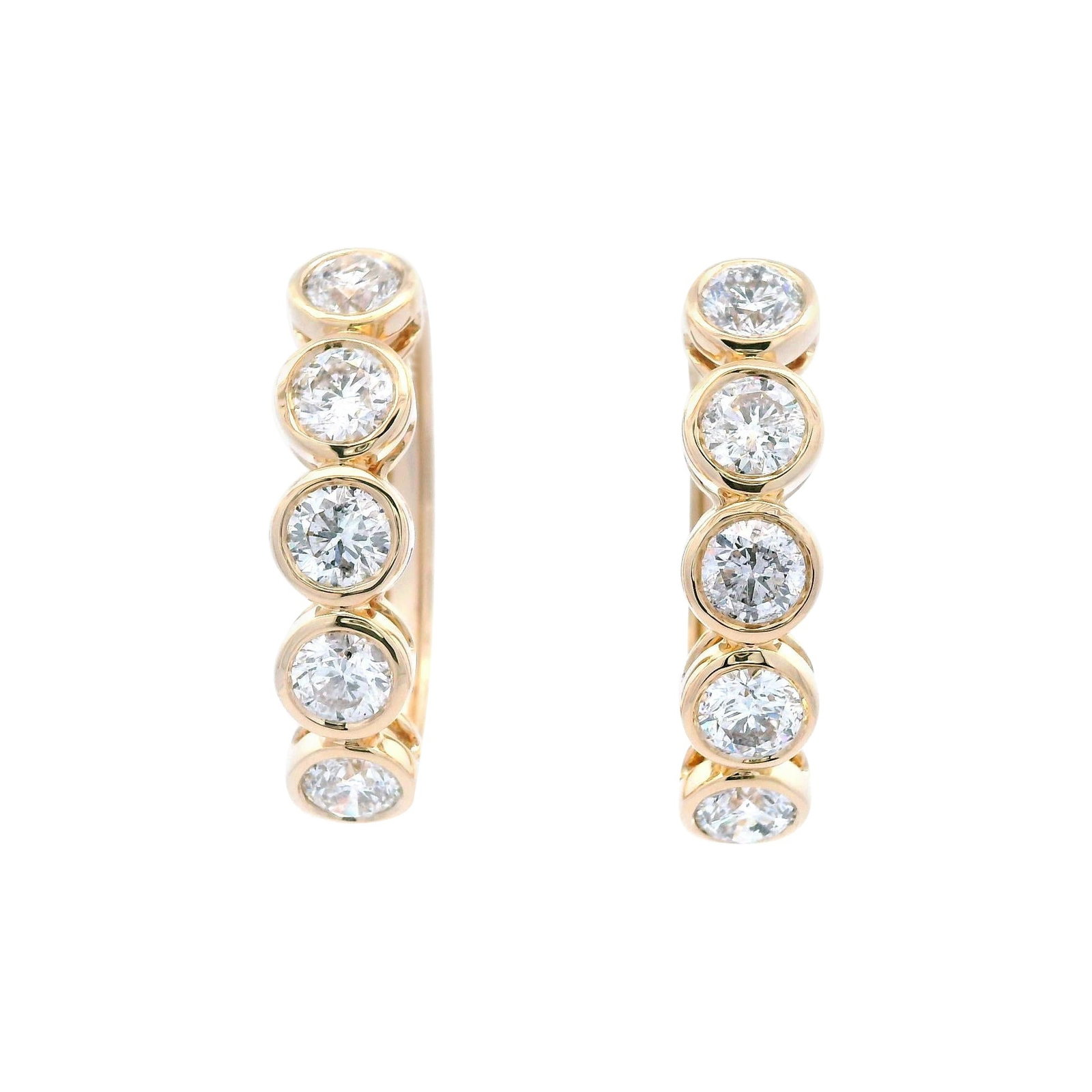 3.26ct Diamond Yellow Gold Hoop Earrings: 3.26ct Diamond Yellow Gold Hoop Earrings Elevate your style with these exquisite bezel set hoop earrings, featuring a total of 3.26 carats of brilliant round diamonds. Crafted from 14k yellow gold, th