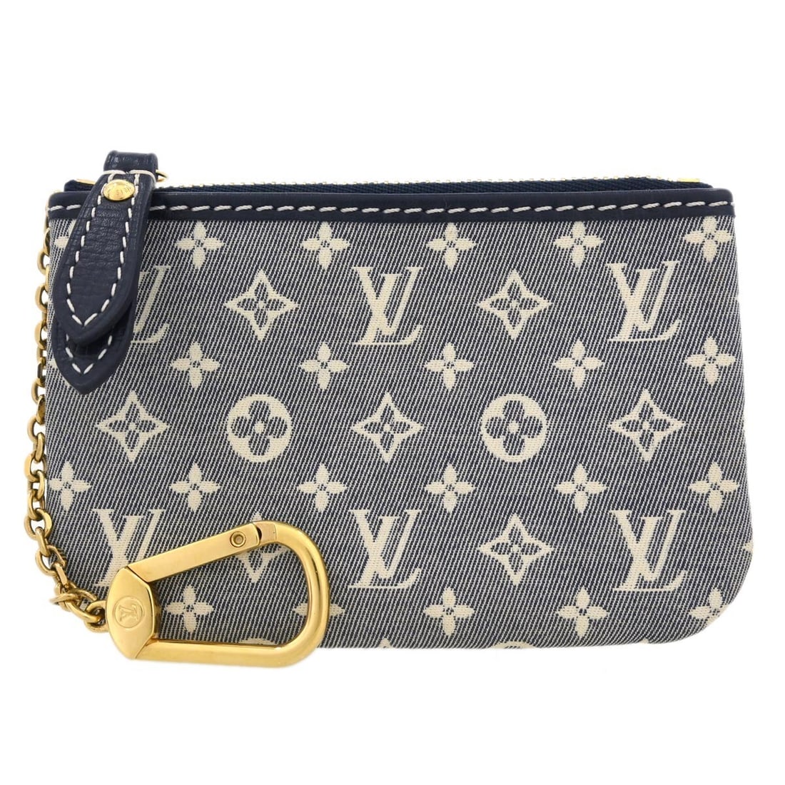 Louis Vuitton Idylle Monogram Blue Canvas Vintage Coin Wallet: Louis Vuitton Idylle Monogram Blue Canvas Vintage Coin Wallet Louis Vuitton Navy Monogram Idylle Pochette Cles Coin Case is crafted from durable blue canvas and features the iconic monogram design. Th