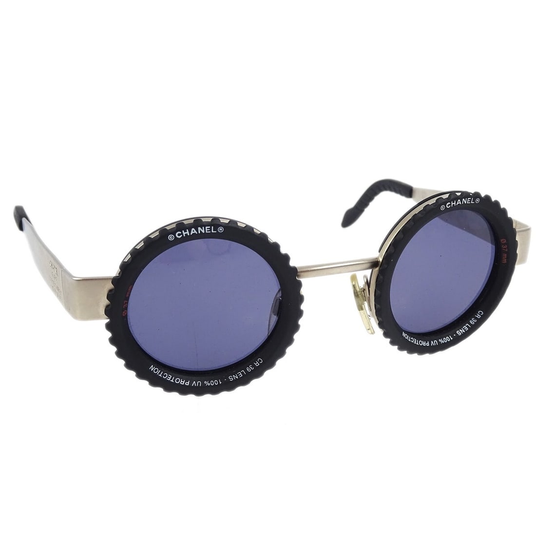 Chanel Black Round Sunglasses Acrylic Frame 130mm Temple: Chanel Black Round Sunglasses Acrylic Frame 130mm Temple Elevate your style with these Chanel Round Sunglasses, featuring a sleek black frame made from durable acrylic. The round design offers a chic,