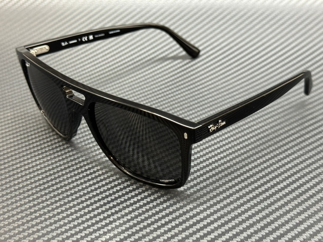 Ray-Ban RB2213CH 901 K8 Black Grey Polarized Sunglasses with Authenticity Certificate: Ray-Ban RB2213CH 901 K8 Black Grey Polarized Sunglasses with Authenticity Certificate Elevate your style with these Ray-Ban RB2213CH 901 K8 sunglasses, featuring a sleek black frame and grey polarized