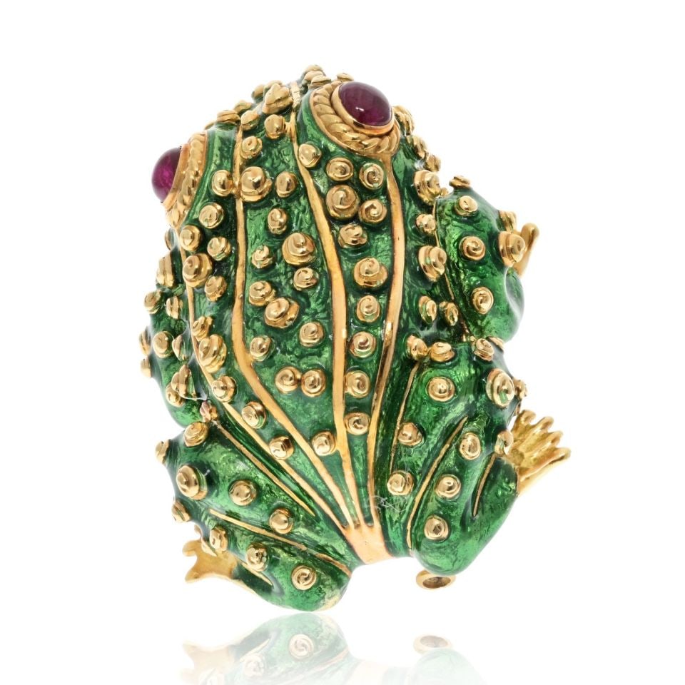 David Webb 1964 Platinum 18K Yellow Gold Green Enamel Frog Brooch: David Webb 1964 Platinum 18K Yellow Gold Green Enamel Frog Brooch This exquisite David Webb frog brooch is a stunning example of fine jewelry craftsmanship, combining luxurious materials and a whimsic