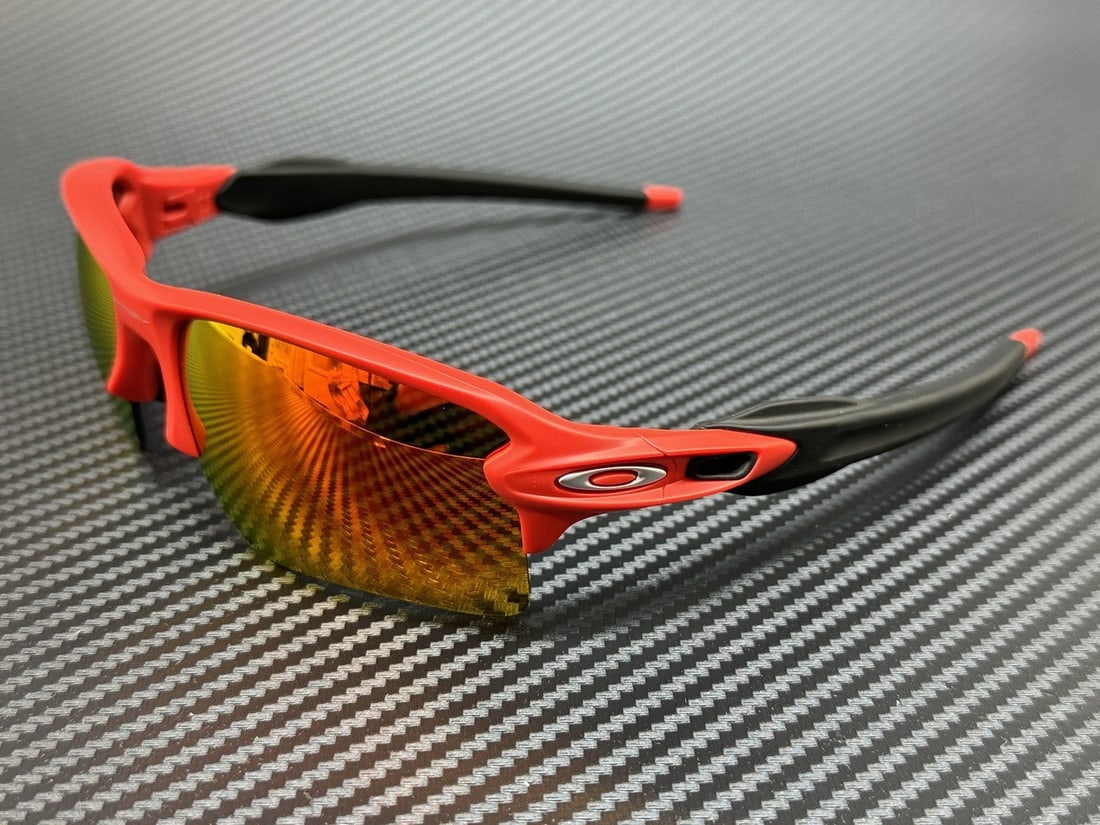 Oakley OO9188 J1 Matte Redline Prizm Ruby Men's Sunglasses (1 of 5)