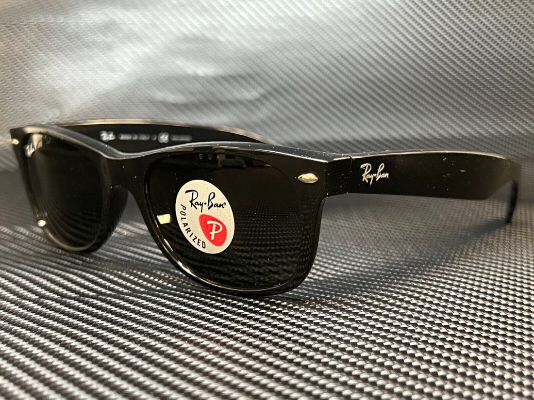 Ray-Ban RB2132 901 58 Black Square Polarized Sunglasses Green Lens UV400 (1 of 4)