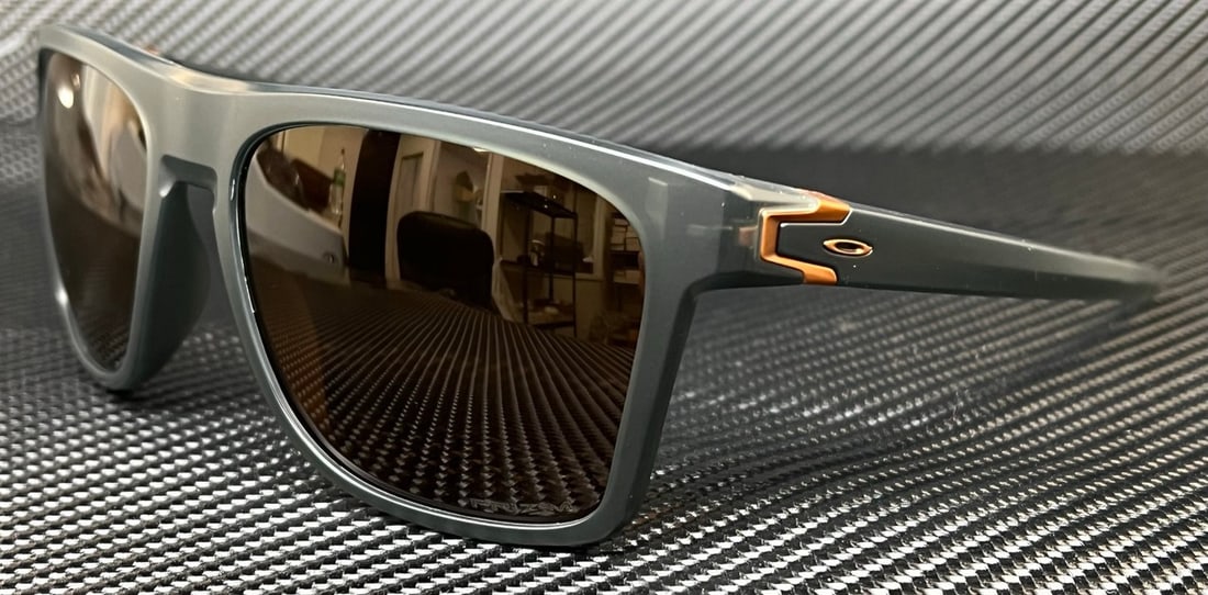 Oakley OO9100 11 Matte Olive Prizm Bronze Sunglasses 57mm (1 of 5)