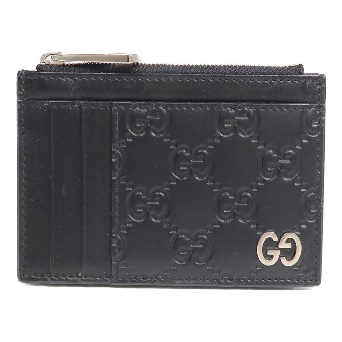 Gucci Black Calfskin GG Card Case With Silver Hardware: Gucci Black Calfskin GG Card Case With Silver Hardware This Gucci card case is crafted from black calfskin leather and designed for men. It features a sleek and minimalist style, offering a practical