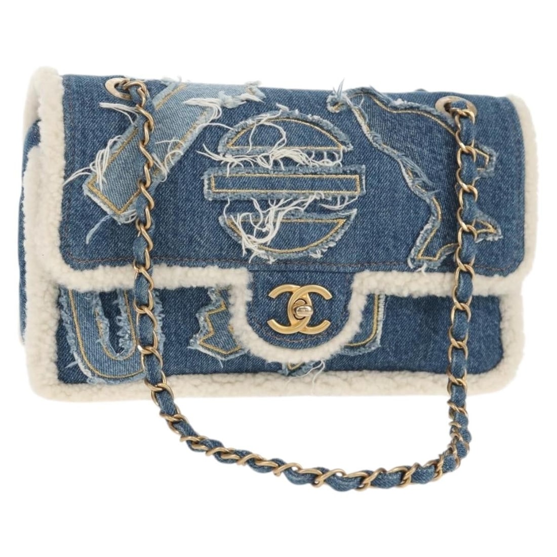 CHANEL Denim Blue Gold Chain Shoulder Bag Auth BA7486SM: CHANEL Denim Blue Gold Chain Shoulder Bag Auth BA7486SM Introducing a stunning CHANEL Chain Shoulder Bag, crafted from high-quality canvas in an elegant blue and gold color scheme. This shoulder bag i