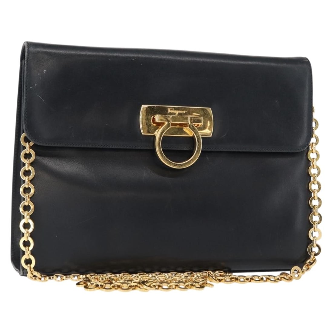 Gancini Chain Navy Leather Shoulder Bag by Salvatore Ferragamo: Gancini Chain Navy Leather Shoulder Bag by Salvatore Ferragamo This pre-owned Salvatore Ferragamo Gancini chain shoulder bag is crafted from navy leather and features a stylish chain shoulder strap. D