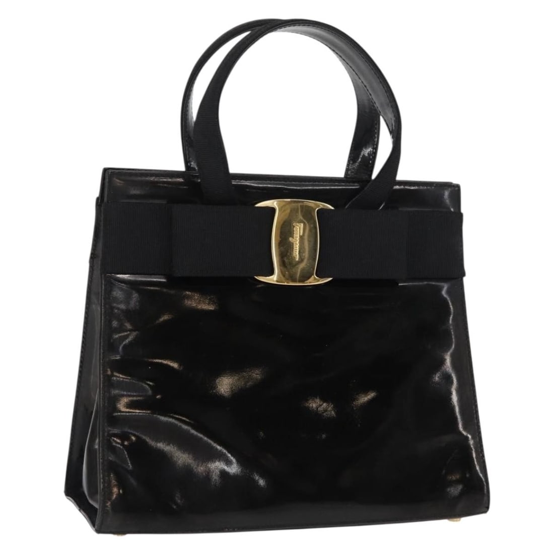 Salvatore Ferragamo Vala Hand Bag Black Gold Enamel Italy: Salvatore Ferragamo Vala Hand Bag Black Gold Enamel Italy This Salvatore Ferragamo Vala Hand Bag is a stunning accessory crafted in Italy, featuring a luxurious black enamel exterior accented with gol