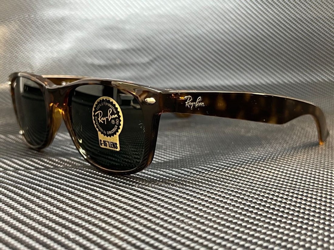 Ray-Ban RB2132 902L Tortoise Wayfarer Sunglasses with Polarized Lenses (1 of 5)