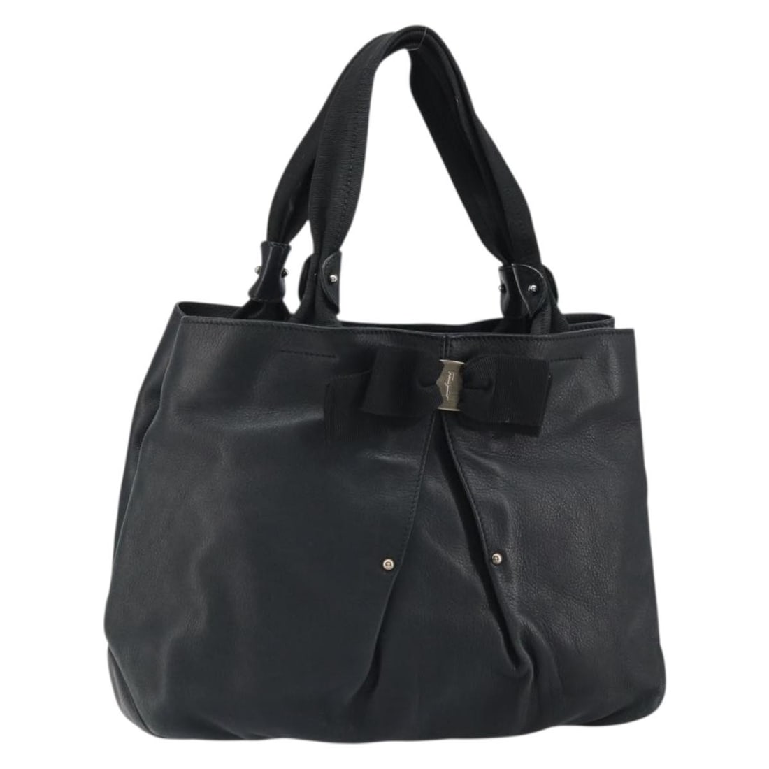 Salvatore Ferragamo Black Leather Tote Bag Silver Accents Italy: Salvatore Ferragamo Black Leather Tote Bag Silver Accents Italy This Salvatore Ferragamo tote bag features black leather with silver-tone accents. Designed for women, it offers a spacious interior and