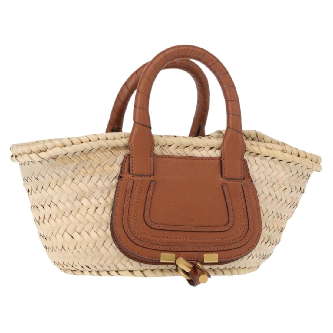 Chloe Beige Straw Leather Hand Bag Auth AM9625: Chloe Beige Straw Leather Hand Bag Auth AM9625 This Chloe hand bag features a unique straw leather design in a sophisticated beige color. Crafted in Spain, this stylish accessory showcases a wood exte