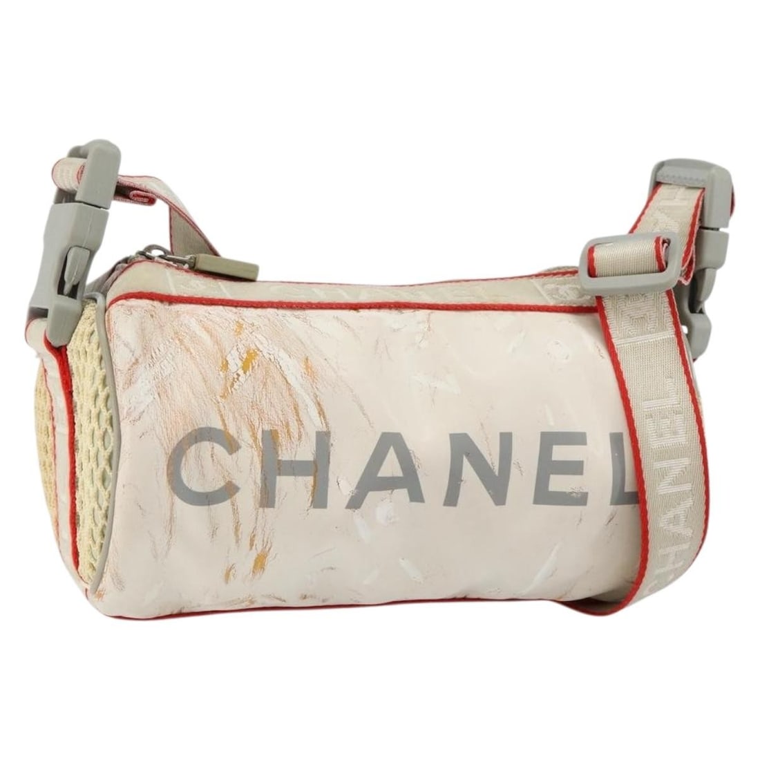 CHANEL White Silver Sports Shoulder Bag PVC Leather Auth Italy: CHANEL White Silver Sports Shoulder Bag PVC Leather Auth Italy This CHANEL Sports Shoulder Bag is crafted from durable PVC leather, showcasing a chic white and silver color combination. Designed for p