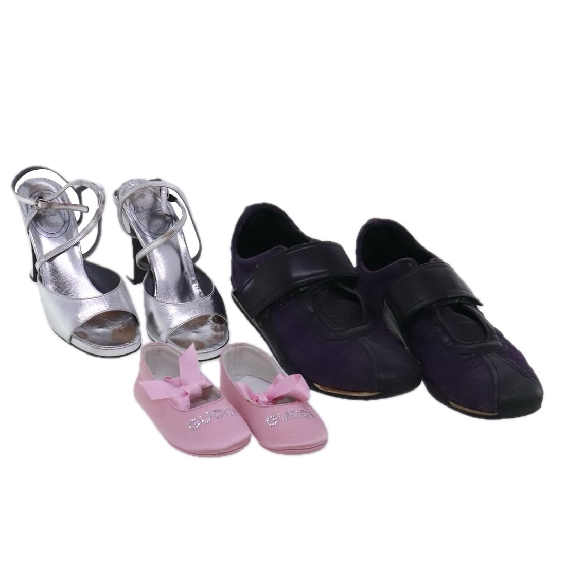 Set of 3 Christian Dior Women's Suede Shoes Purple Pink Italy: Set of 3 Christian Dior Women's Suede Shoes Purple Pink Italy This is a set of three pairs of Christian Dior women's shoes crafted from suede leather in purple and pink. The shoes are made in Italy an