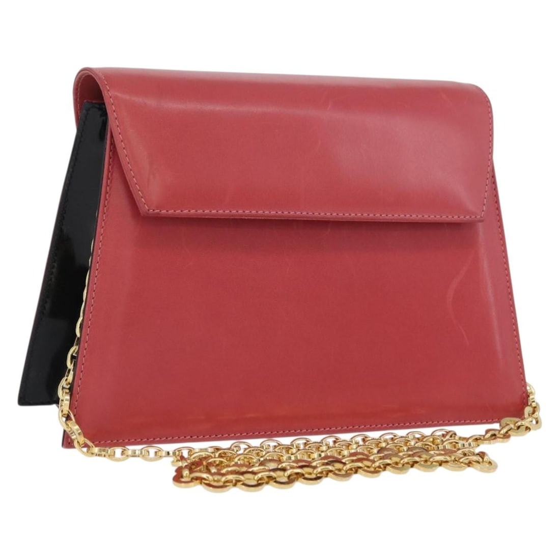 Salvatore Ferragamo Pink Leather Chain Shoulder Bag Gold Accents Italy: Salvatore Ferragamo Pink Leather Chain Shoulder Bag Gold Accents Italy This Salvatore Ferragamo chain shoulder bag features pink leather with gold-tone accents, designed for women. Made in Italy, the