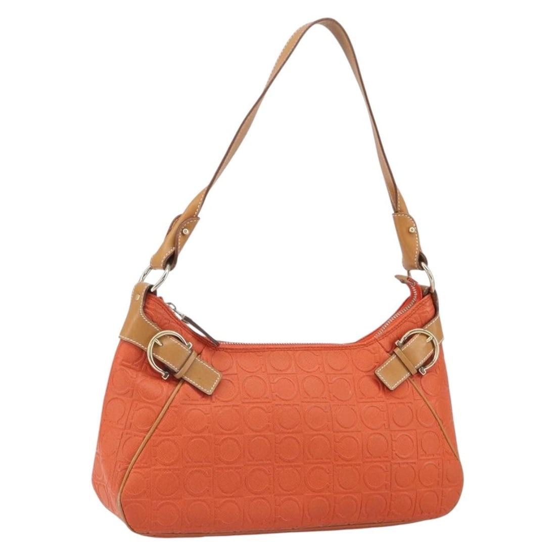 Orange Leather Salvatore Ferragamo Shoulder Bag Gold Tone Hardware: Orange Leather Salvatore Ferragamo Shoulder Bag Gold Tone Hardware This Salvatore Ferragamo shoulder bag is crafted from orange leather with gold-tone accents. Made in Italy, it features a structured