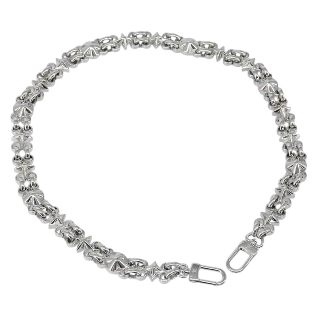 LOUIS VUITTON Silver Metal Chain Shoulder Strap 25.6 Inch Authentic: LOUIS VUITTON Silver Metal Chain Shoulder Strap 25.6 Inch Authentic Elevate your accessory game with this Louis Vuitton Chain Shoulder Strap. Crafted from high-quality metal, this stylish shoulder str