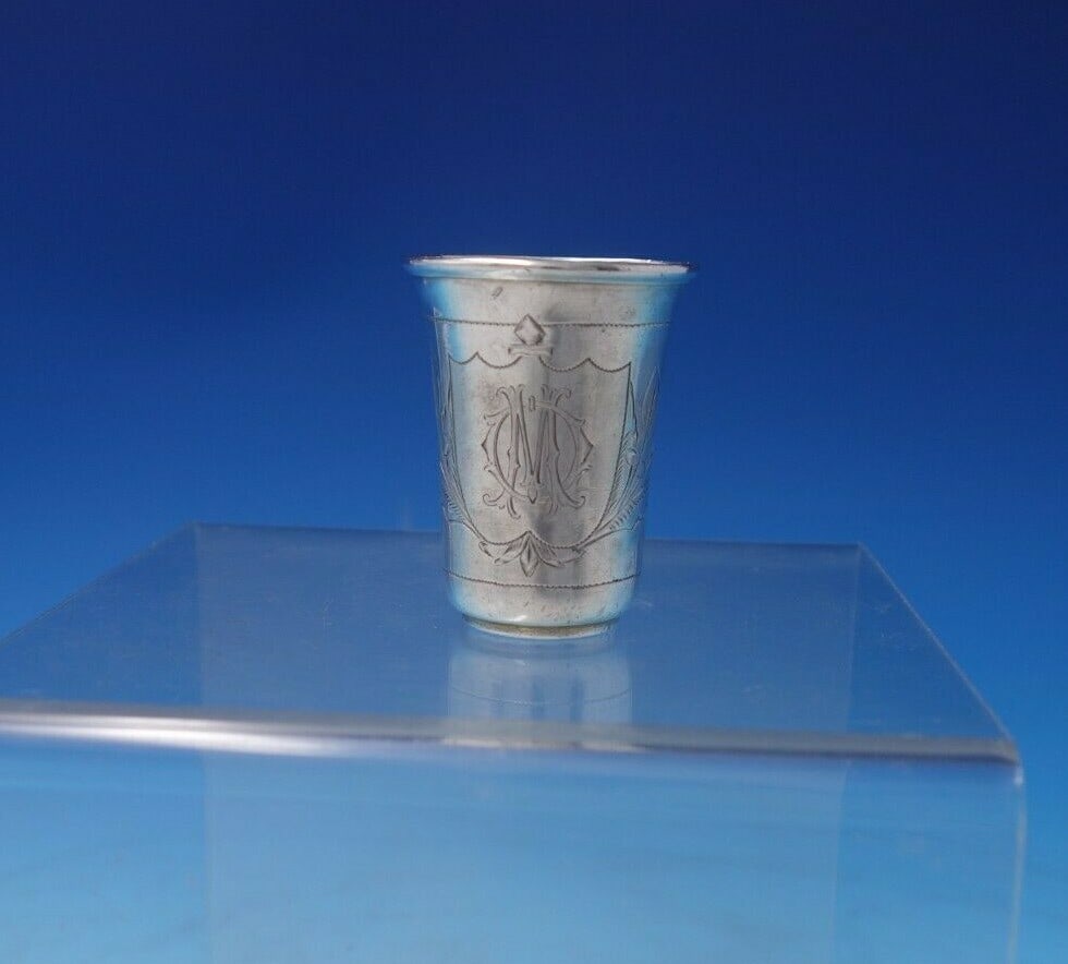 Russian .875 Silver Bright-Cut Floral Shot Glass 2 x 1.625 (1 of 7)