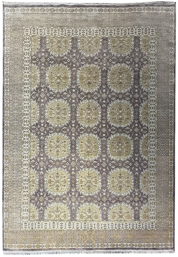 7.7 x 9.10 Handmade Wool Area Rug Antique Pattern India: 7.7 x 9.10 Handmade Wool Area Rug Antique Pattern India Free continental US Shipping This Quality Handmade Rug measures 7.7 x 9.10 feet and showcases exceptional craftsmanship with intricate patterns