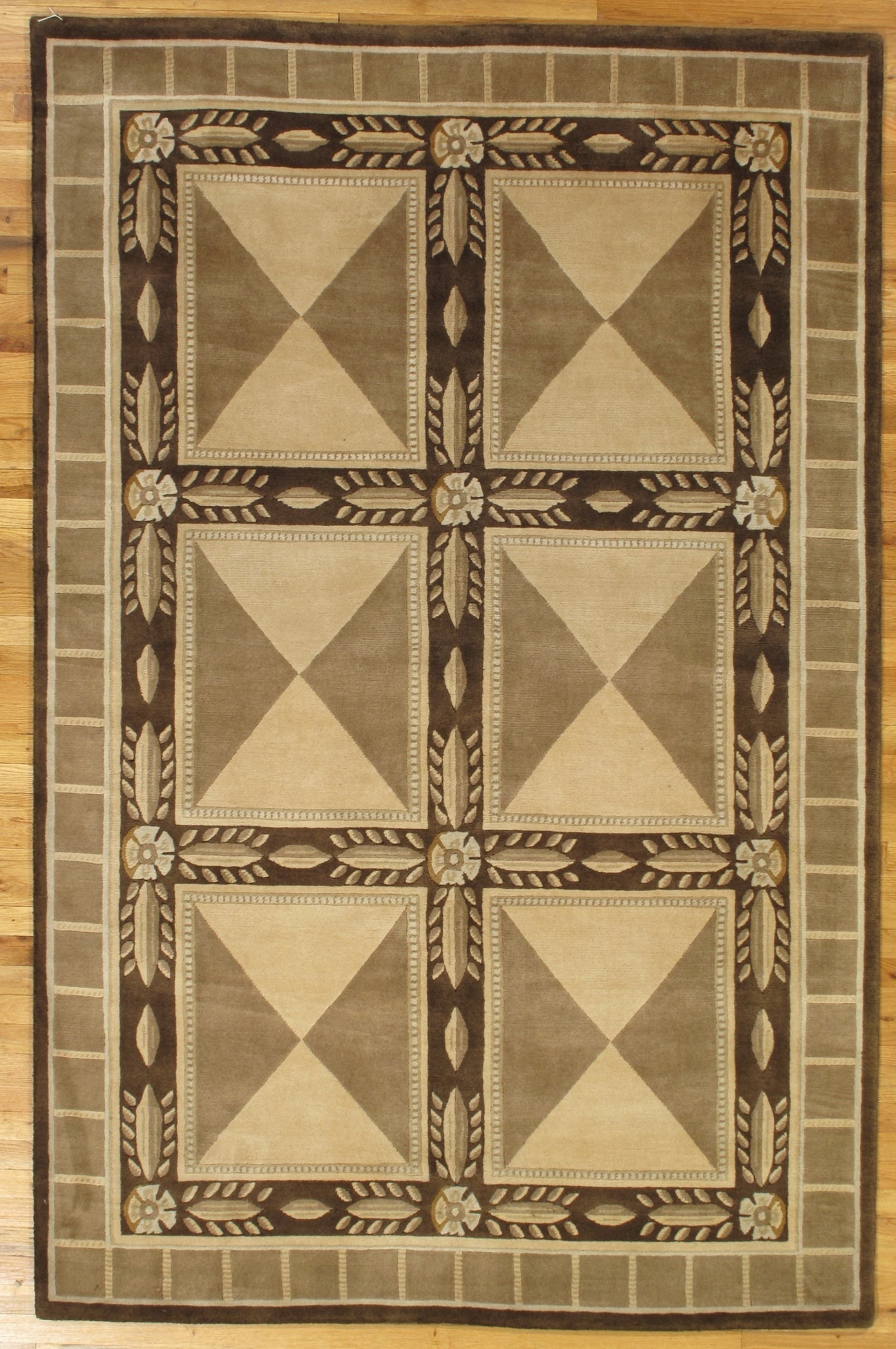 5.5 x 8.5 Chiffon White Handmade Modern Nepalese Rug (1 of 6)